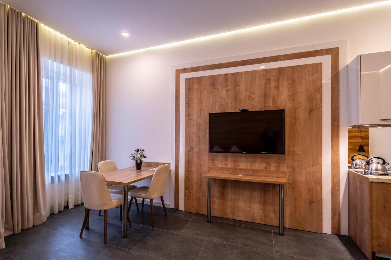 5 Star Apart Hotel Tbilisi Ngoại thất bức ảnh